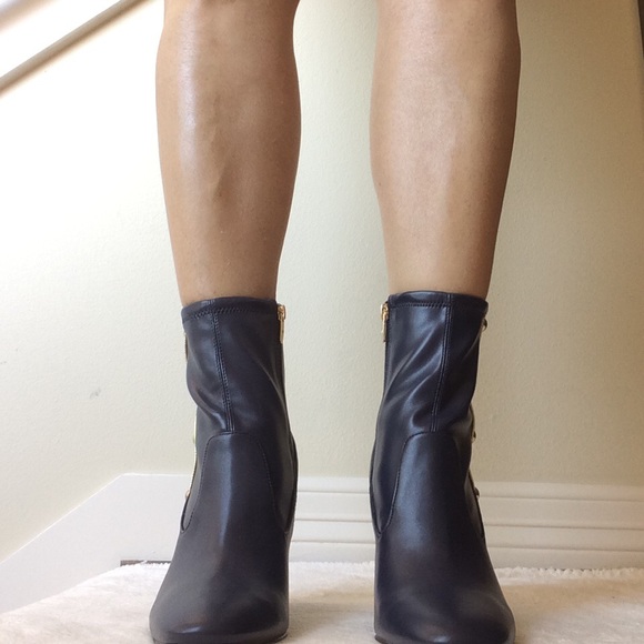 Mark Fisher Navy Booties - Picture 4 of 8